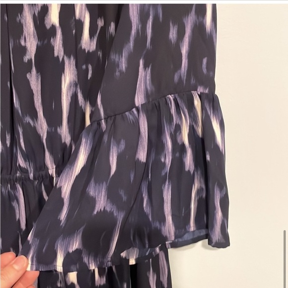 ARIAT high-low ruffled dress, black/lilac/white, size
S/P-EUC-Tier details-❤️😍 - Picture 11 of 15